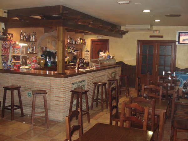 Hotel Restaurante El Horno La Puebla De Valverde Exterior photo